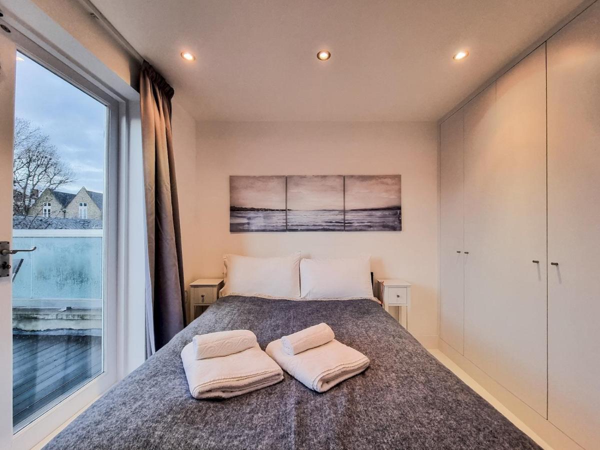 لندن Pass The Keys Family Friendly 2 Bedroom Gem In Shepherd'S Bush المظهر الخارجي الصورة